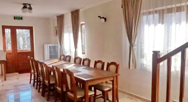  Szállás | Kemping / turistapihenő (K0550-32) A kép szerzői jogvédelem alatt állhat. Javasolt a kapcsolatfelvétel a jog tulajdonossal.