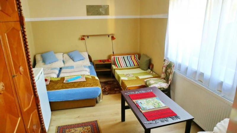 Jula Cazare | Hotel**** (K0339-1) Imaginea poate fi supusă drepturilor de autor. Se recomandă contactarea titularului drepturilor.