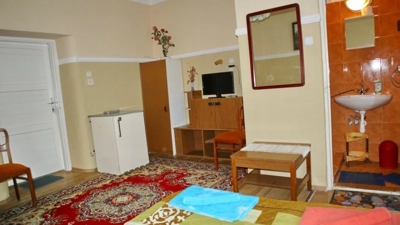 Jula Cazare | Hotel**** (K0339-5) Imaginea poate fi supusă drepturilor de autor. Se recomandă contactarea titularului drepturilor.