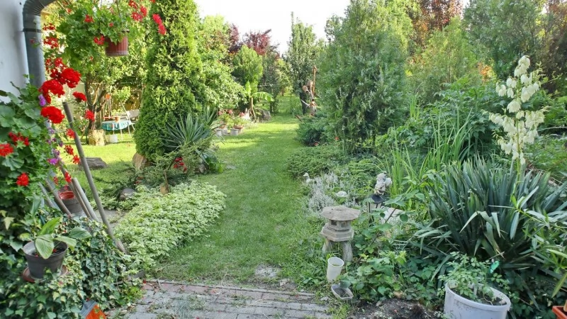 Jula Cazare | Hotel**** (K0339-11) Imaginea poate fi supusă drepturilor de autor. Se recomandă contactarea titularului drepturilor.