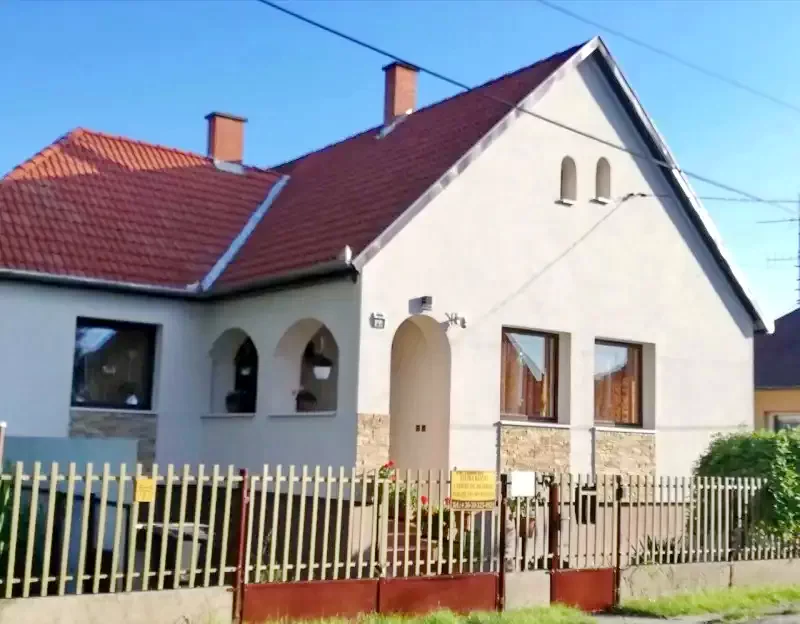  Cazare | Hotel**** (K1025-35) Imaginea poate fi supusă drepturilor de autor. Se recomandă contactarea titularului drepturilor.