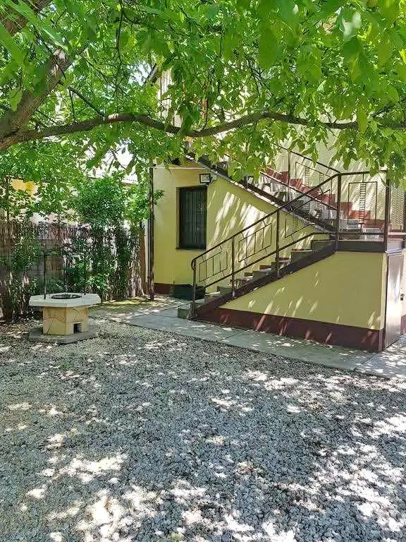 Hajdúszoboszló Szállás | Bungalow (K0906-5) A kép szerzői jogvédelem alatt állhat. Javasolt a kapcsolatfelvétel a jog tulajdonossal.