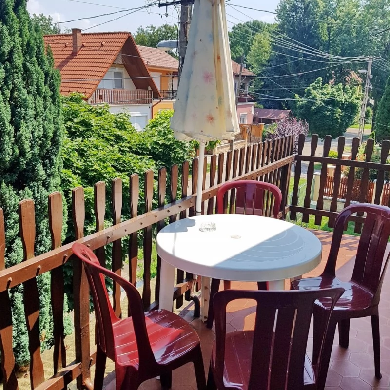 Hajdúszoboszló Szállás | Apartmanház (K0906-15) A kép szerzői jogvédelem alatt állhat. Javasolt a kapcsolatfelvétel a jog tulajdonossal.