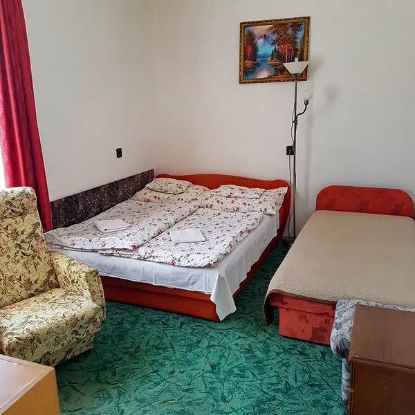 Hajdúszoboszló Szállás | Apartmanház (K0906-16) A kép szerzői jogvédelem alatt állhat. Javasolt a kapcsolatfelvétel a jog tulajdonossal.