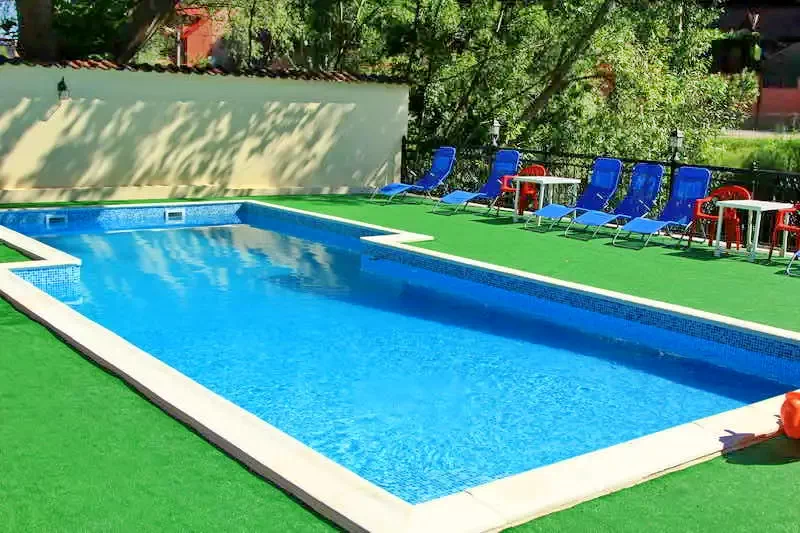 Băile Herculane Cazare | Motel (K0879-5) Imaginea poate fi supusă drepturilor de autor. Se recomandă contactarea titularului drepturilor.