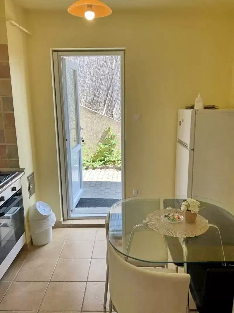 Mișcolț Cazare | Motel (K0512-21) Imaginea poate fi supusă drepturilor de autor. Se recomandă contactarea titularului drepturilor.