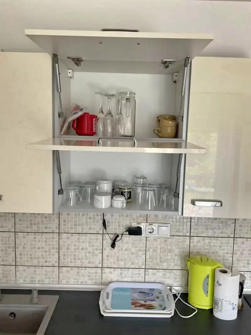 Mișcolț Cazare | Motel (K0512-37) Imaginea poate fi supusă drepturilor de autor. Se recomandă contactarea titularului drepturilor.