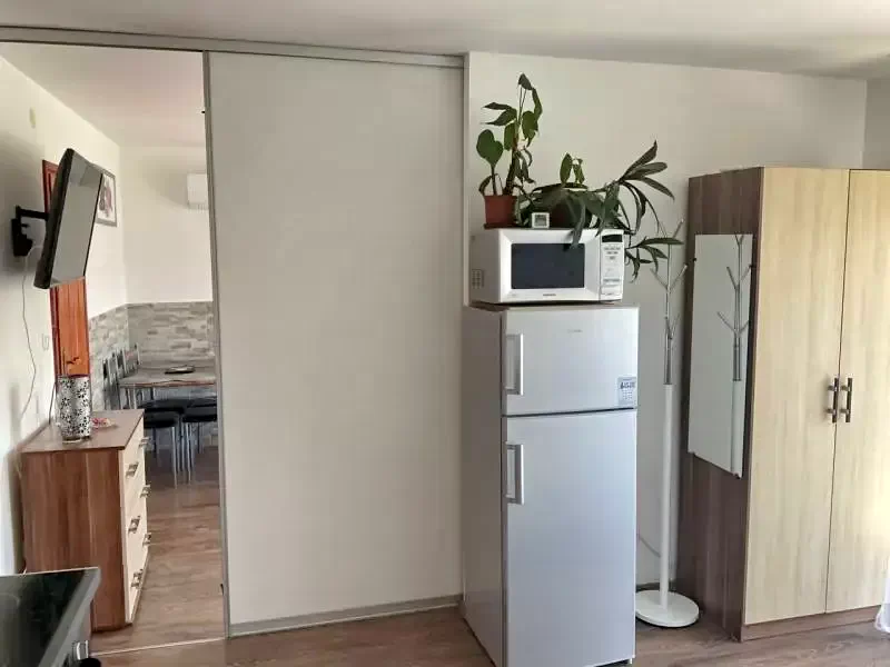 Mișcolț Cazare | Motel (K0512-41) Imaginea poate fi supusă drepturilor de autor. Se recomandă contactarea titularului drepturilor.