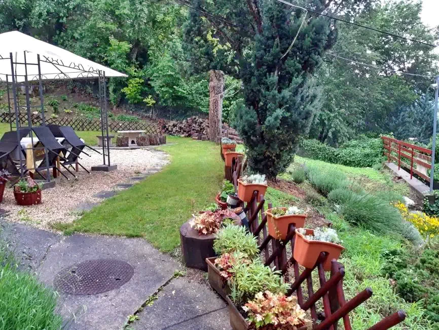 Miskolc Szállás | Bungalow (K0666-11) A kép szerzői jogvédelem alatt állhat. Javasolt a kapcsolatfelvétel a jog tulajdonossal.