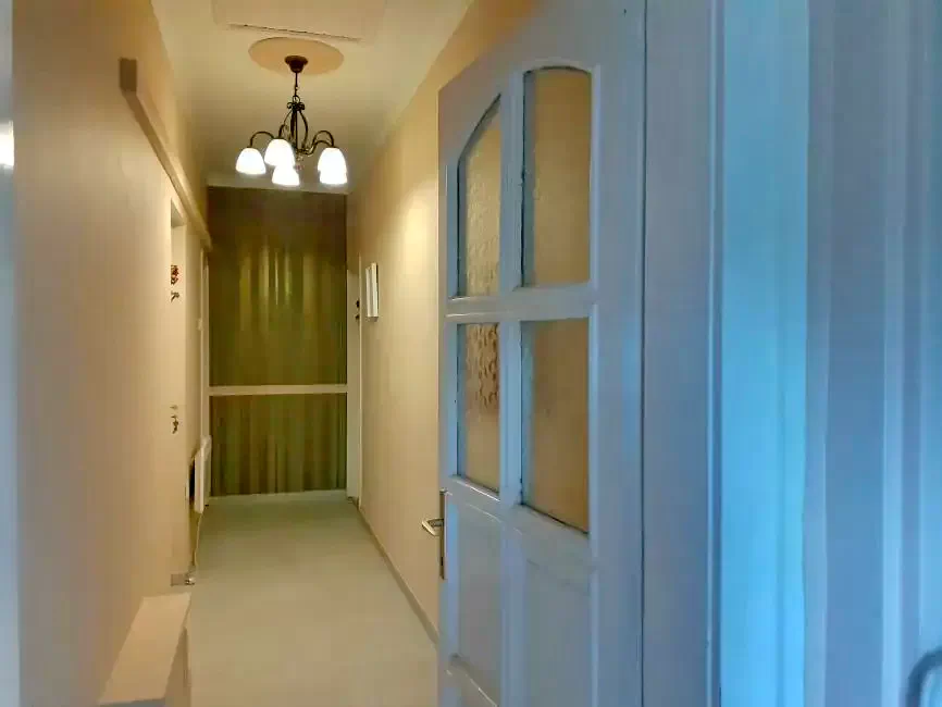 Mișcolț Cazare | Casă de apartamente (K0666-16) Imaginea poate fi supusă drepturilor de autor. Se recomandă contactarea titularului drepturilor.