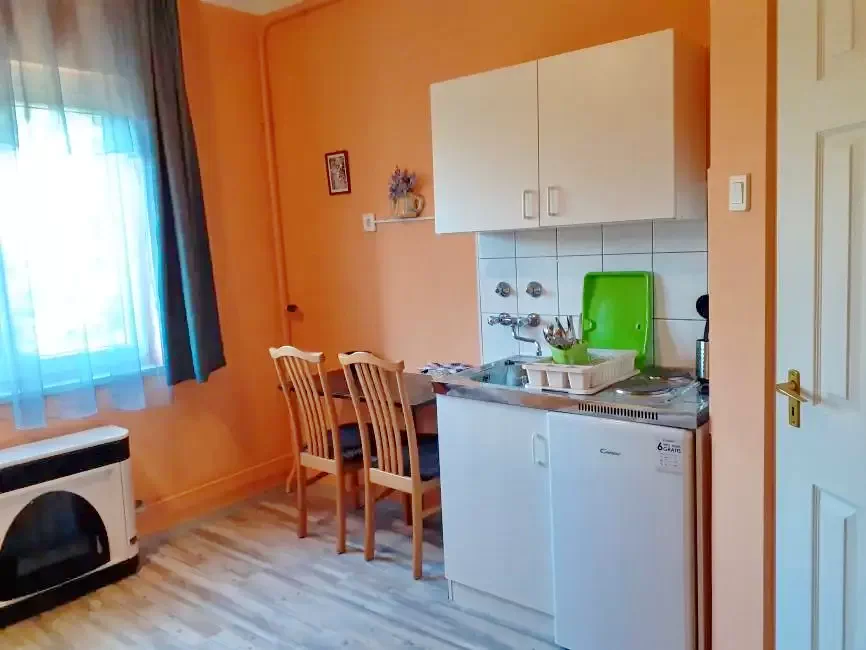 Miskolc Szállás | Bungalow (K0666-20) A kép szerzői jogvédelem alatt állhat. Javasolt a kapcsolatfelvétel a jog tulajdonossal.