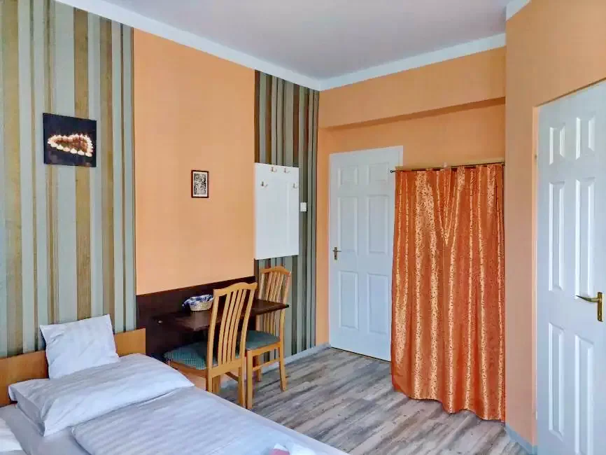 Miskolc Szállás | Bungalow (K0666-31) A kép szerzői jogvédelem alatt állhat. Javasolt a kapcsolatfelvétel a jog tulajdonossal.