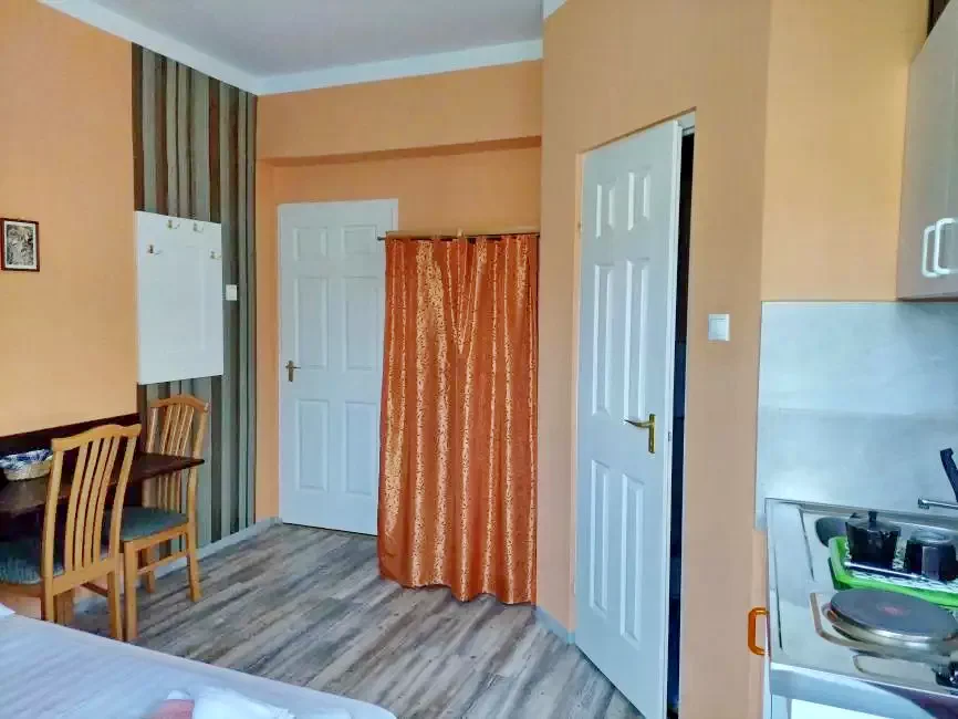 Miskolc Szállás | Bungalow (K0666-32) A kép szerzői jogvédelem alatt állhat. Javasolt a kapcsolatfelvétel a jog tulajdonossal.