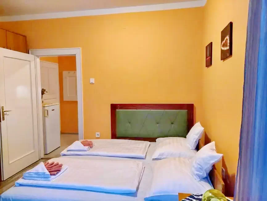 Miskolc Szállás | Bungalow (K0666-35) A kép szerzői jogvédelem alatt állhat. Javasolt a kapcsolatfelvétel a jog tulajdonossal.