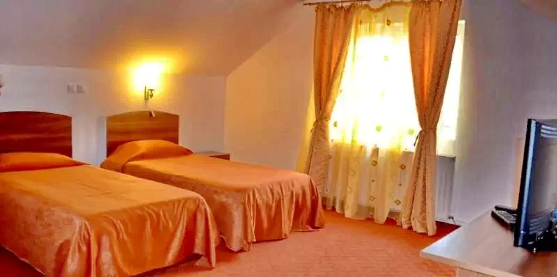 Târgu Mureș Cazare | Hotel**** (K1348-12) Imaginea poate fi supusă drepturilor de autor. Se recomandă contactarea titularului drepturilor.