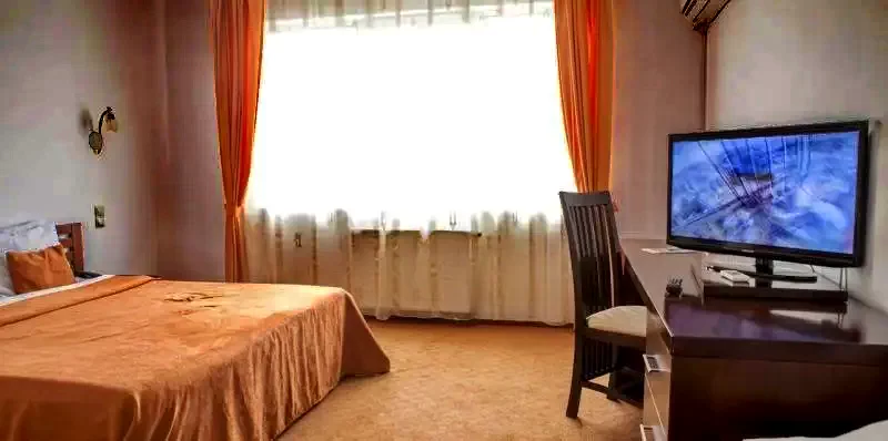 Târgu Mureș Cazare | Hotel**** (K1348-45) Imaginea poate fi supusă drepturilor de autor. Se recomandă contactarea titularului drepturilor.