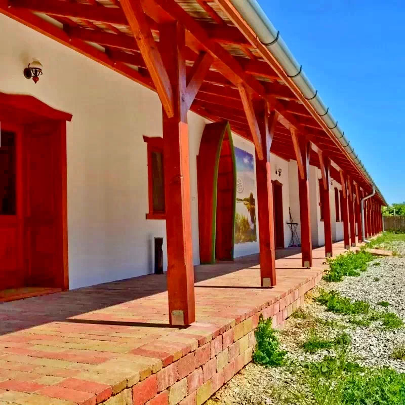  Cazare | Casă de apartamente (K1053-7) Imaginea poate fi supusă drepturilor de autor. Se recomandă contactarea titularului drepturilor.