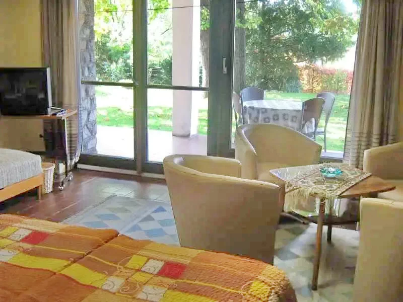 Miskolc Szállás | Apartmanház (K0859-20) A kép szerzői jogvédelem alatt állhat. Javasolt a kapcsolatfelvétel a jog tulajdonossal. Miskolc Szállás | Apartmanház (K0859-20) A kép szerzői jogvédelem alatt állhat. Javasolt a kapcsolatfelvétel a jog tulajdonossal.