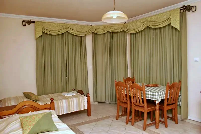 Hajdúszoboszló Szállás | Üdülőfalu (K0588-2) A kép szerzői jogvédelem alatt állhat. Javasolt a kapcsolatfelvétel a jog tulajdonossal.