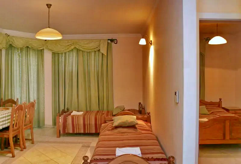 Hajdúszoboszló Szállás | Üdülőfalu (K0588-10) A kép szerzői jogvédelem alatt állhat. Javasolt a kapcsolatfelvétel a jog tulajdonossal.