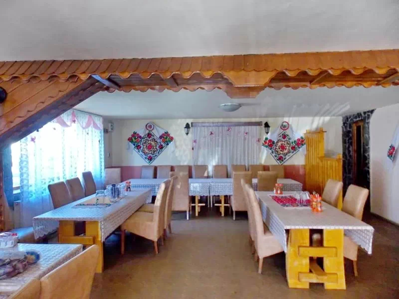 Alsóróna Szállás | Motel (K0749-2) A kép szerzői jogvédelem alatt állhat. Javasolt a kapcsolatfelvétel a jog tulajdonossal.