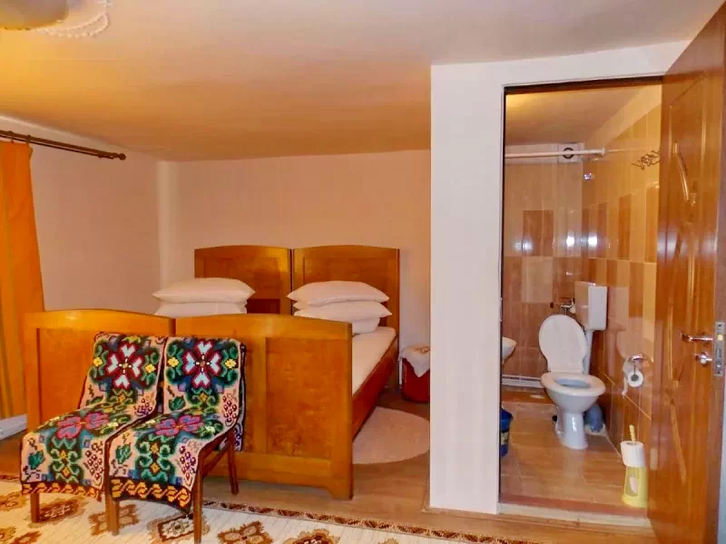 Rona de Jos Cazare | Motel (K0749-7) Imaginea poate fi supusă drepturilor de autor. Se recomandă contactarea titularului drepturilor.