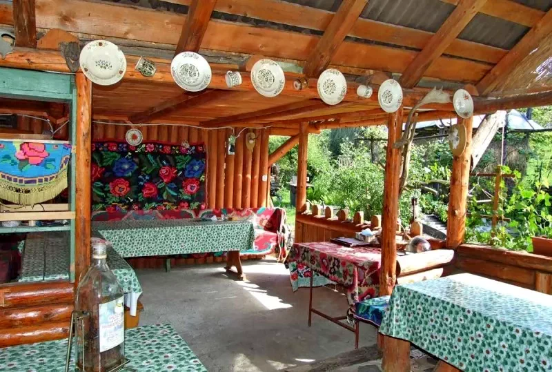 Rona de Jos Cazare | Motel (K0749-30) Imaginea poate fi supusă drepturilor de autor. Se recomandă contactarea titularului drepturilor.