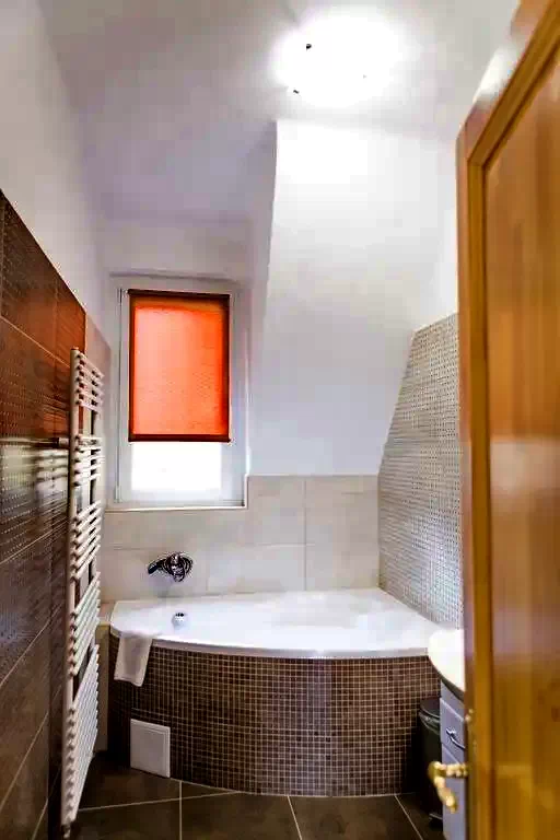 Miskolc Szállás | Motel (K0746-17) A kép szerzői jogvédelem alatt állhat. Javasolt a kapcsolatfelvétel a jog tulajdonossal.