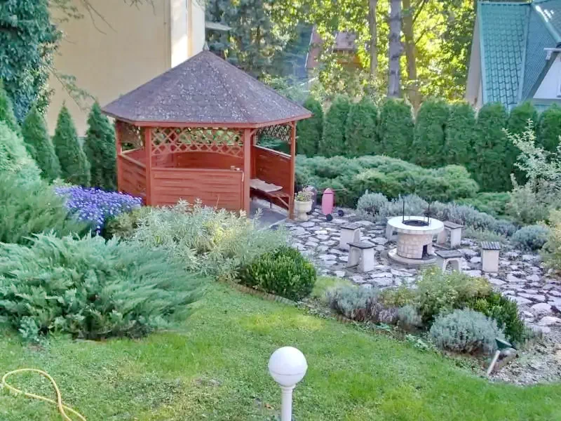 Mișcolț Cazare | Sat de vacanță (K0632-19) Imaginea poate fi supusă drepturilor de autor. Se recomandă contactarea titularului drepturilor.