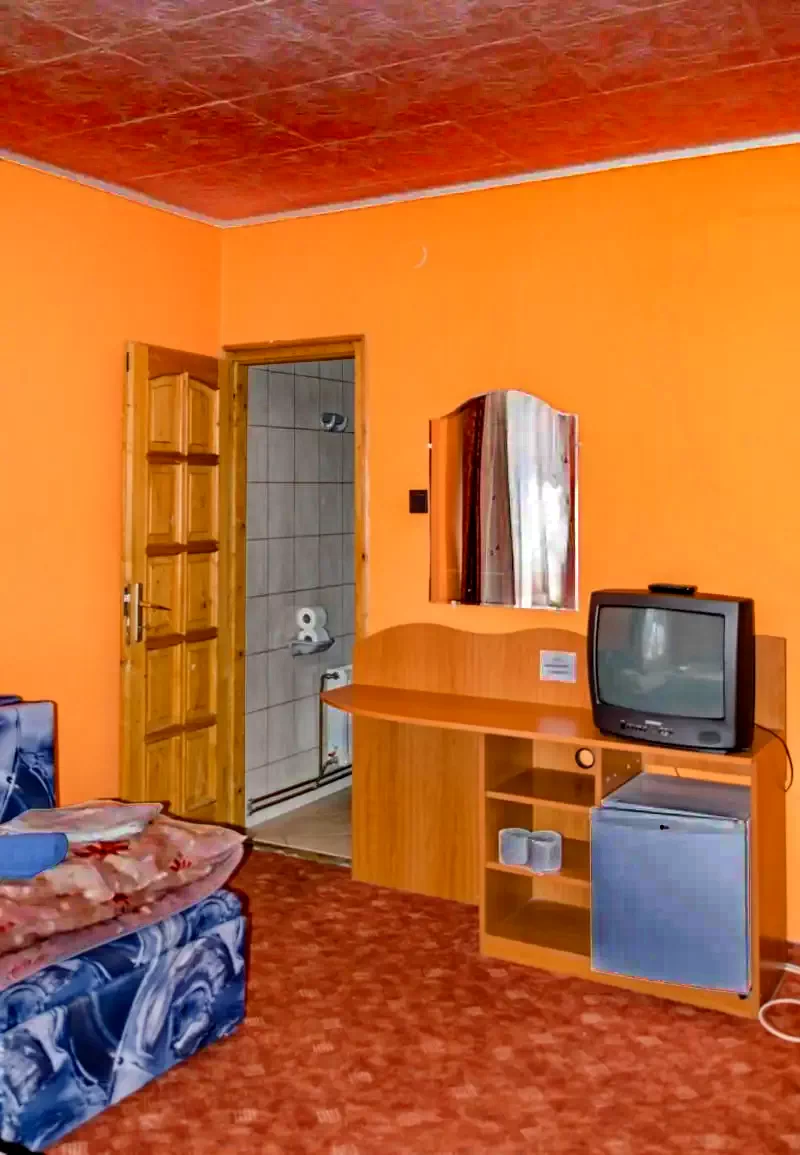 Mișcolț Cazare | Sat de vacanță (K0632-24) Imaginea poate fi supusă drepturilor de autor. Se recomandă contactarea titularului drepturilor.