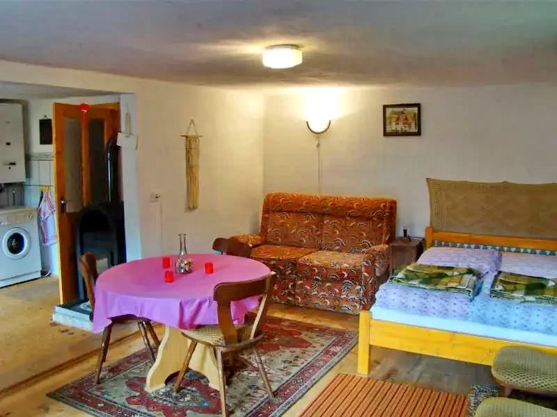 Băile Bálványos Cazare | Camping / Popas turistic (K0630-9) Imaginea poate fi supusă drepturilor de autor. Se recomandă contactarea titularului drepturilor.