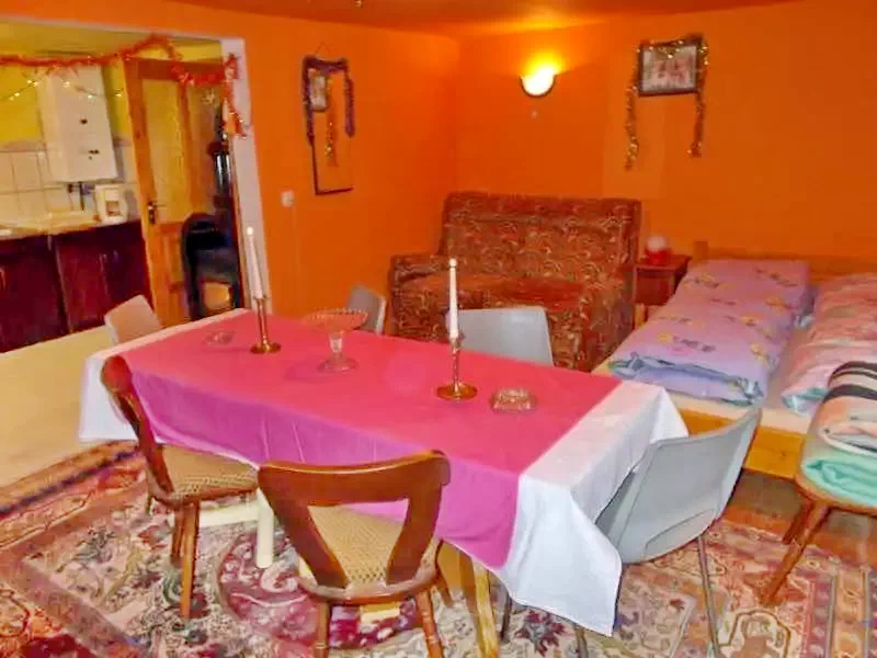 Băile Bálványos Cazare | Camping / Popas turistic (K0630-10) Imaginea poate fi supusă drepturilor de autor. Se recomandă contactarea titularului drepturilor.