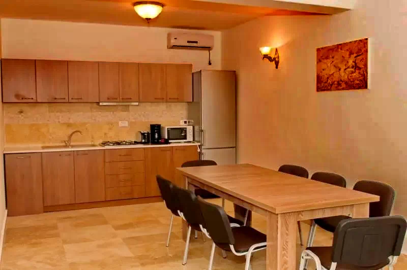 Eforie Nord Cazare | Camping / Popas turistic (K1322-2) Imaginea poate fi supusă drepturilor de autor. Se recomandă contactarea titularului drepturilor.