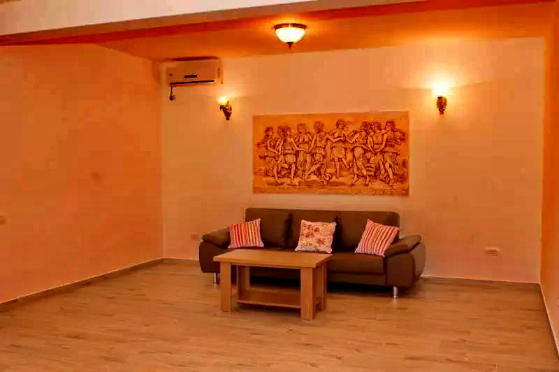 Eforie Nord Cazare | Camping / Popas turistic (K1322-3) Imaginea poate fi supusă drepturilor de autor. Se recomandă contactarea titularului drepturilor.