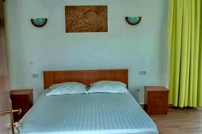 Eforie Nord Cazare | Camping / Popas turistic (K1322-4) Imaginea poate fi supusă drepturilor de autor. Se recomandă contactarea titularului drepturilor.