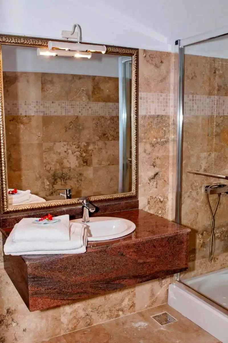 Eforie Nord Cazare | Camping / Popas turistic (K1322-19) Imaginea poate fi supusă drepturilor de autor. Se recomandă contactarea titularului drepturilor.