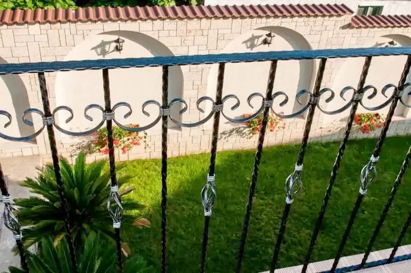 Eforie Nord Cazare | Camping / Popas turistic (K1322-28) Imaginea poate fi supusă drepturilor de autor. Se recomandă contactarea titularului drepturilor.