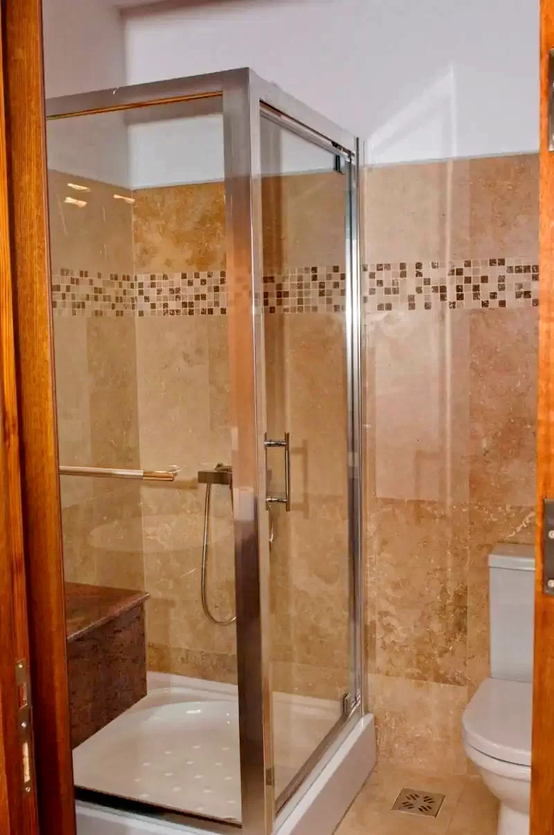  Szállás | Kemping / turistapihenő (K1322-54) A kép szerzői jogvédelem alatt állhat. Javasolt a kapcsolatfelvétel a jog tulajdonossal.