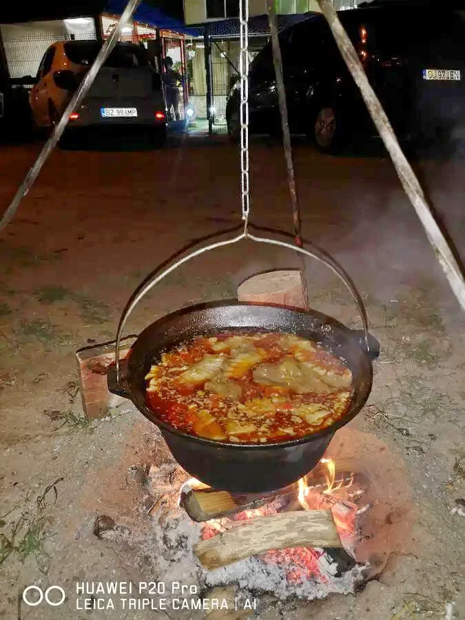 Costinești Cazare | Motel (K1334-16) Imaginea poate fi supusă drepturilor de autor. Se recomandă contactarea titularului drepturilor.