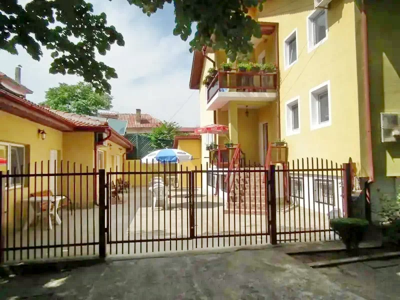  Szállás | Motel (K1313-3) A kép szerzői jogvédelem alatt állhat. Javasolt a kapcsolatfelvétel a jog tulajdonossal.