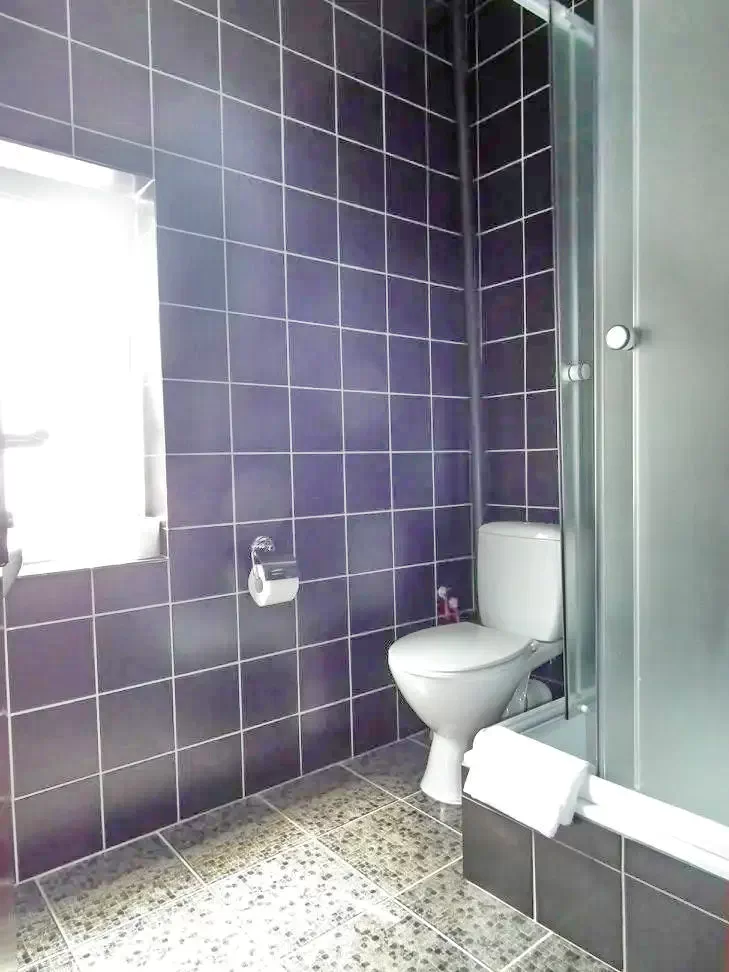 Eforie Sud Cazare | Motel (K1313-23) Imaginea poate fi supusă drepturilor de autor. Se recomandă contactarea titularului drepturilor.