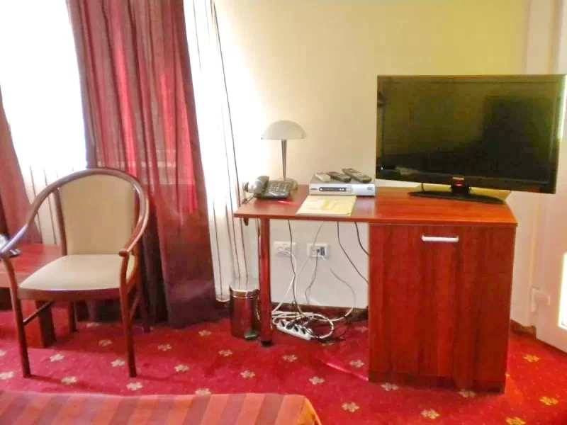 Cluj-Napoca Cazare | Hotel**** (K1428-31) Imaginea poate fi supusă drepturilor de autor. Se recomandă contactarea titularului drepturilor.