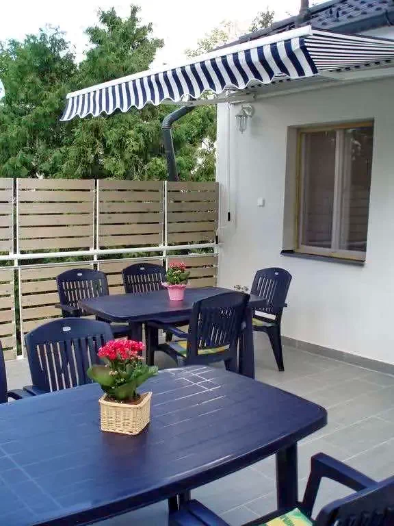  Cazare | Hotel**** (K1028-4) Imaginea poate fi supusă drepturilor de autor. Se recomandă contactarea titularului drepturilor.