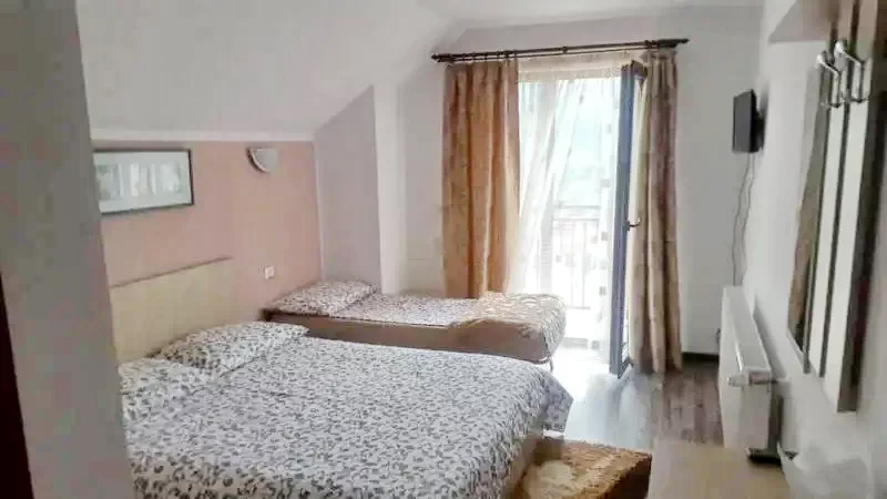 Borșa Cazare | Motel (K0990-21) Imaginea poate fi supusă drepturilor de autor. Se recomandă contactarea titularului drepturilor.