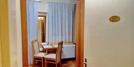 Hajdúszoboszló Szállás | Bungalow (K0887-20) A kép szerzői jogvédelem alatt állhat. Javasolt a kapcsolatfelvétel a jog tulajdonossal.