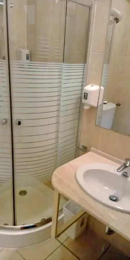 Hajdúszoboszló Szállás | Apartmanház (K0887-23) A kép szerzői jogvédelem alatt állhat. Javasolt a kapcsolatfelvétel a jog tulajdonossal.