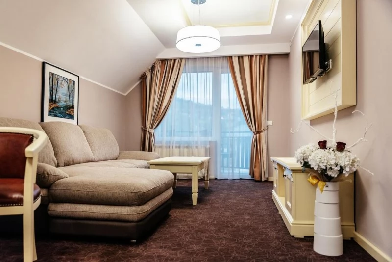 Borșa Cazare | Hotel*** (K1473-8) Imaginea poate fi supusă drepturilor de autor. Se recomandă contactarea titularului drepturilor.