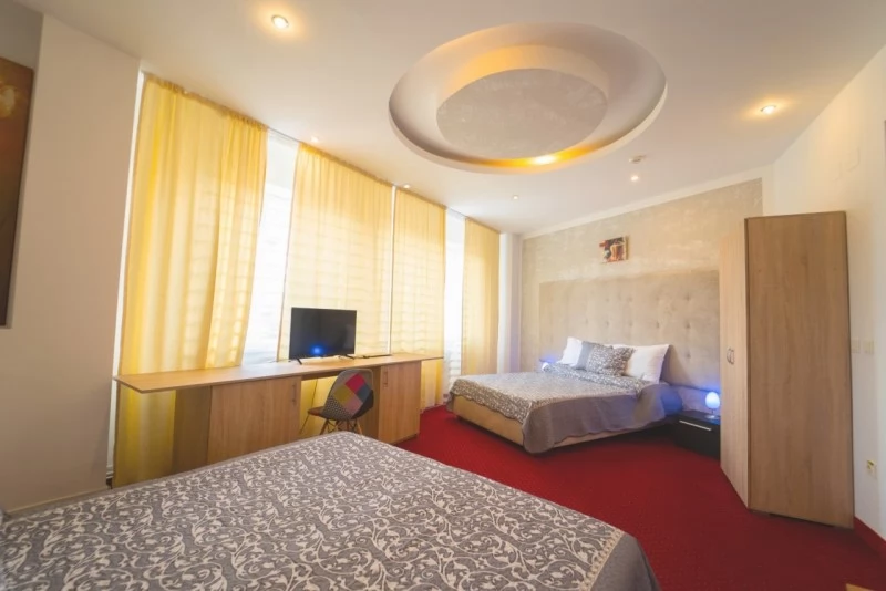 Timișoara Cazare | Hotel*** (K0912-14) Imaginea poate fi supusă drepturilor de autor. Se recomandă contactarea titularului drepturilor.