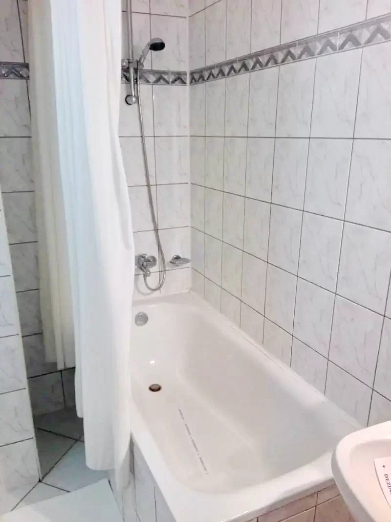 Tulcea Cazare | Pensiune turistică (K1305-12) Imaginea poate fi supusă drepturilor de autor. Se recomandă contactarea titularului drepturilor.