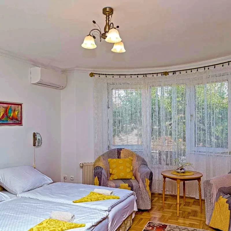  Cazare | Hotel**** (K0847-5) Imaginea poate fi supusă drepturilor de autor. Se recomandă contactarea titularului drepturilor.